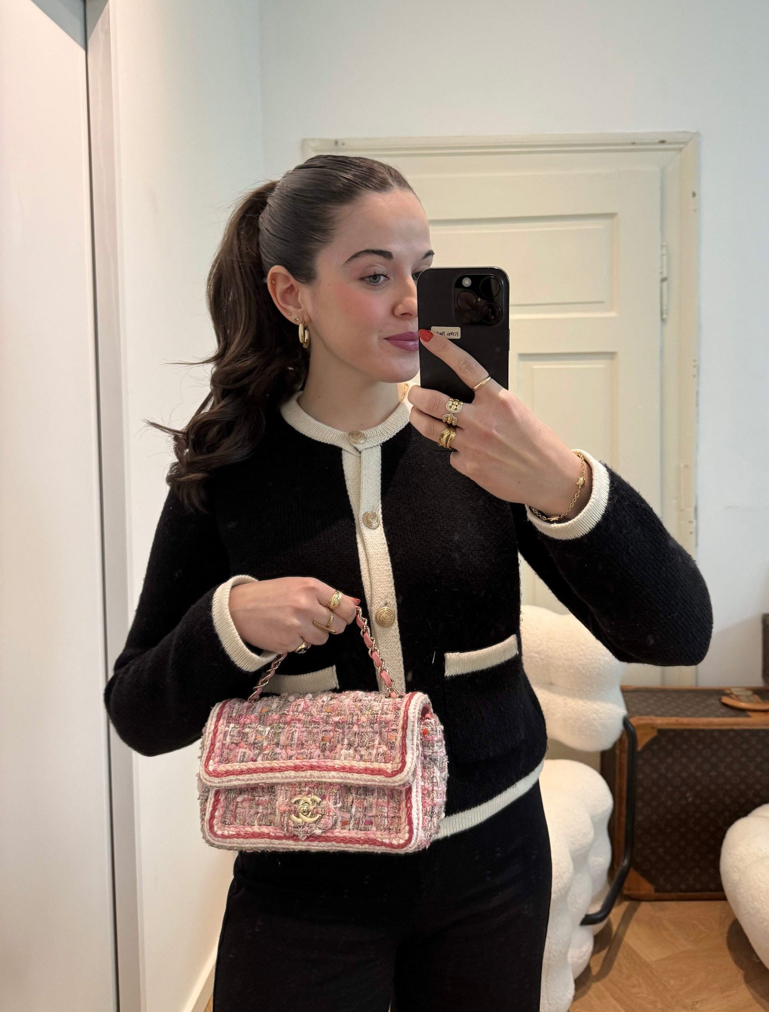 How to Authenticate a Chanel Classic Flap Bag: 5 Signs to Look For