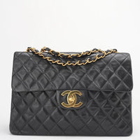 Chanel Vintage Schwarze Maxi Classic Flap Bag Lammleder 1991-1994