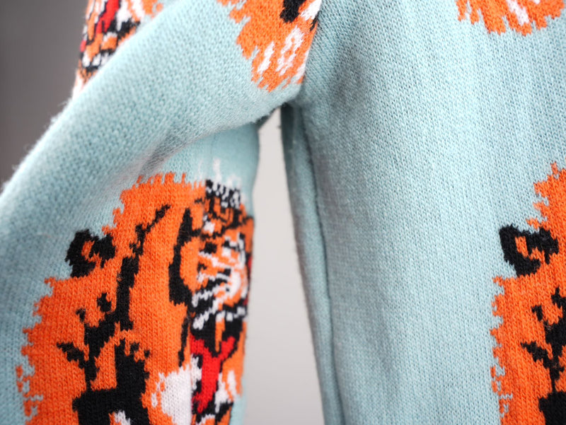 used-Gucci Tiger Jacquard Wool Cardigan light Blue-MILOURA