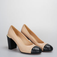 used-Chanel pumps with pearls in beige with cc logo heels-MILOURA