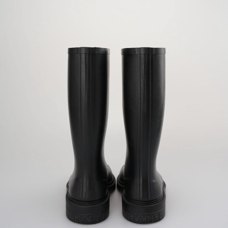 Used authentic Chanel rain boots 39
