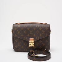 Louis Vuitton Pochette Métis Monogram Canvas