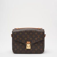 Louis Vuitton Pochette Métis Monogram Canvas 2015
