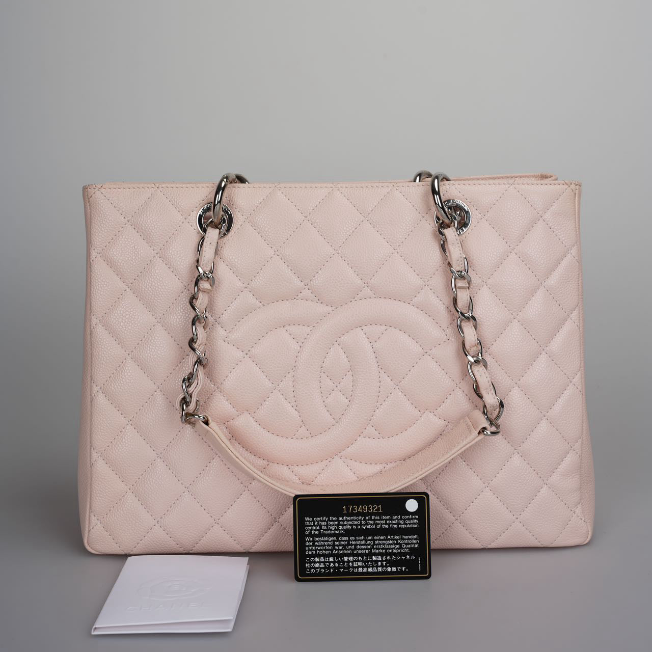 CHANEL シャネル GST グランドショッピングトート ピンク バック Used Chanel Grand Shopping Tote Light Pink GST Bag in Caviar