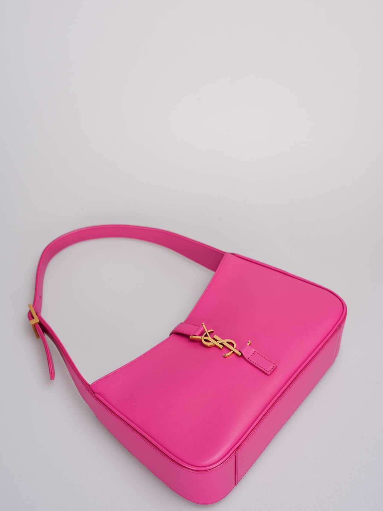 SSU Fucsia 24h Hobo Sack Black×pink Used Saint Laurent 5 a 7 Fuchsia Hobo Bag MILOURA