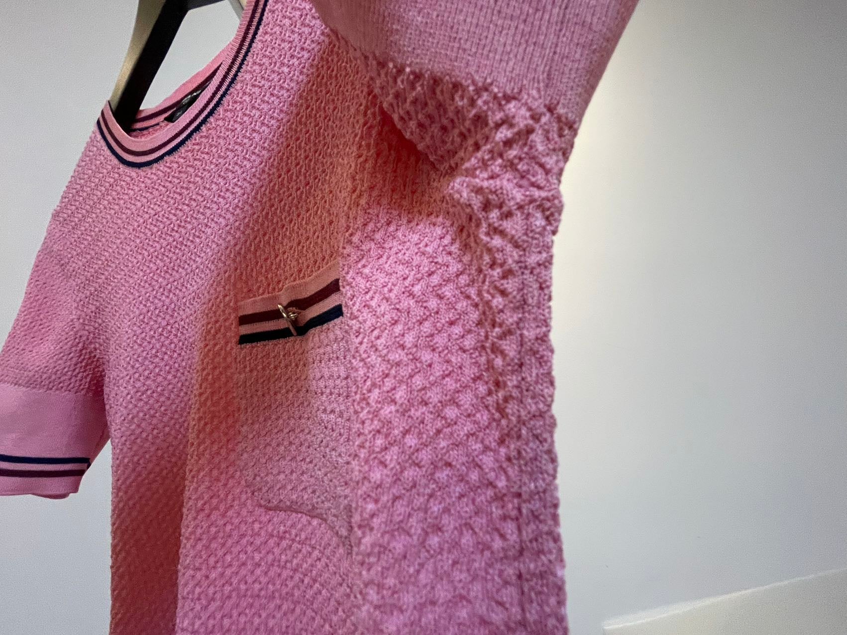 Used CHANEL 2023 Crew Neck Crop Top 34 MILOURA