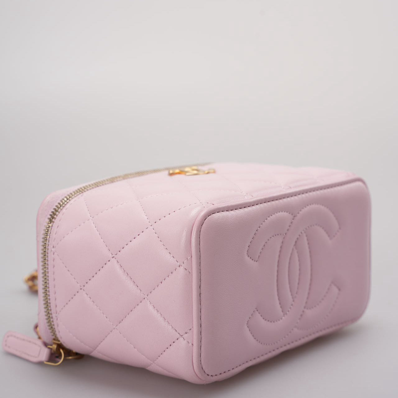Chanel Vanity Case Pink Quilted Lambskin with Crystal Handle from