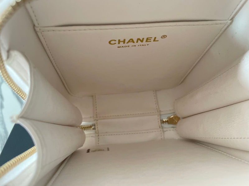 Chanel White Vanity Case Bag in Lambskin Leather Chanel Bag MILOURA