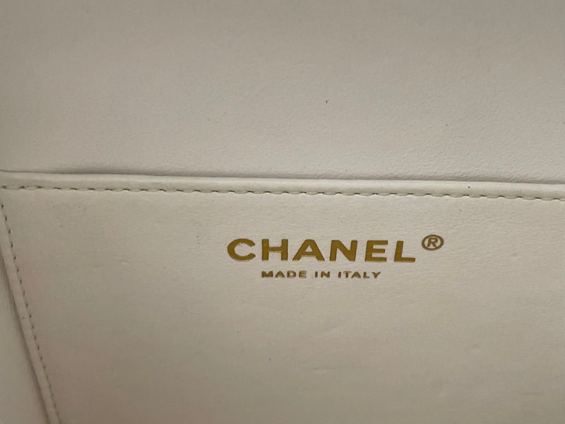 Chanel White Vanity Case Bag in Lambskin Leather Chanel Bag MILOURA