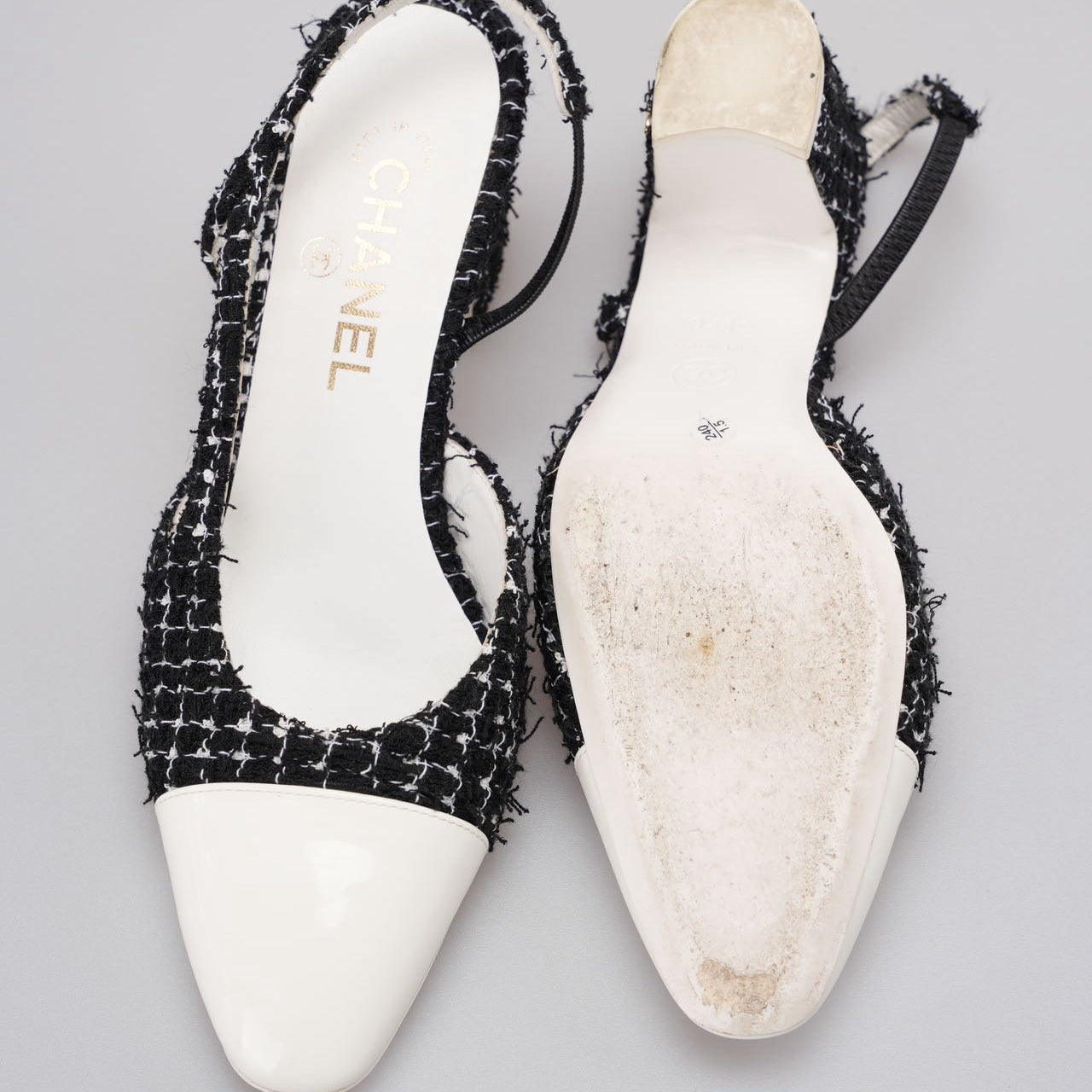 【CHANEL】レースポンチョ（38） シャネル】レースポンチョ（38）