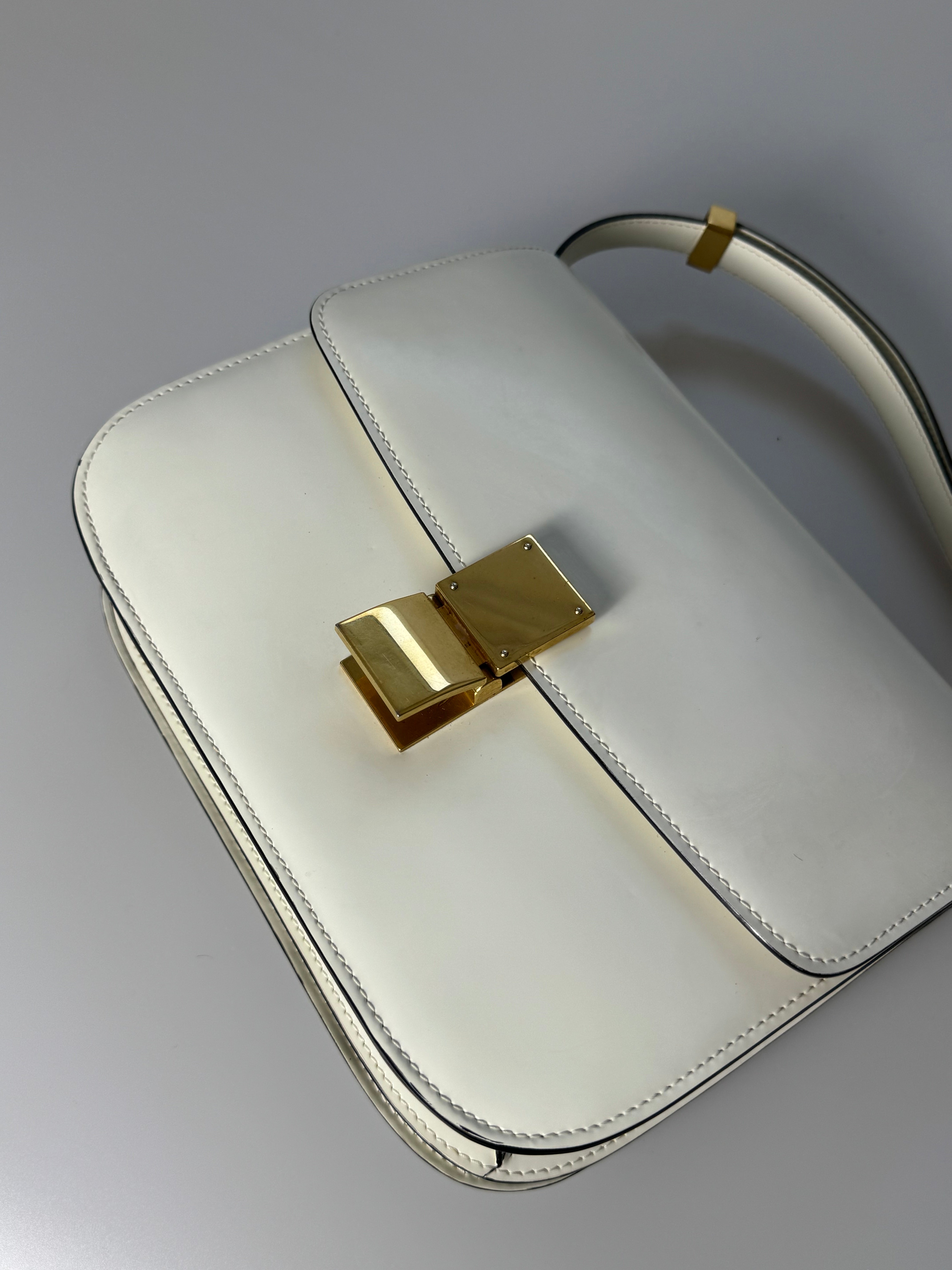 Used Celine bag Classic Box white leather shoulder bag MILOURA Used Celine bag Classic Box white leather shoulder bag MILOURA