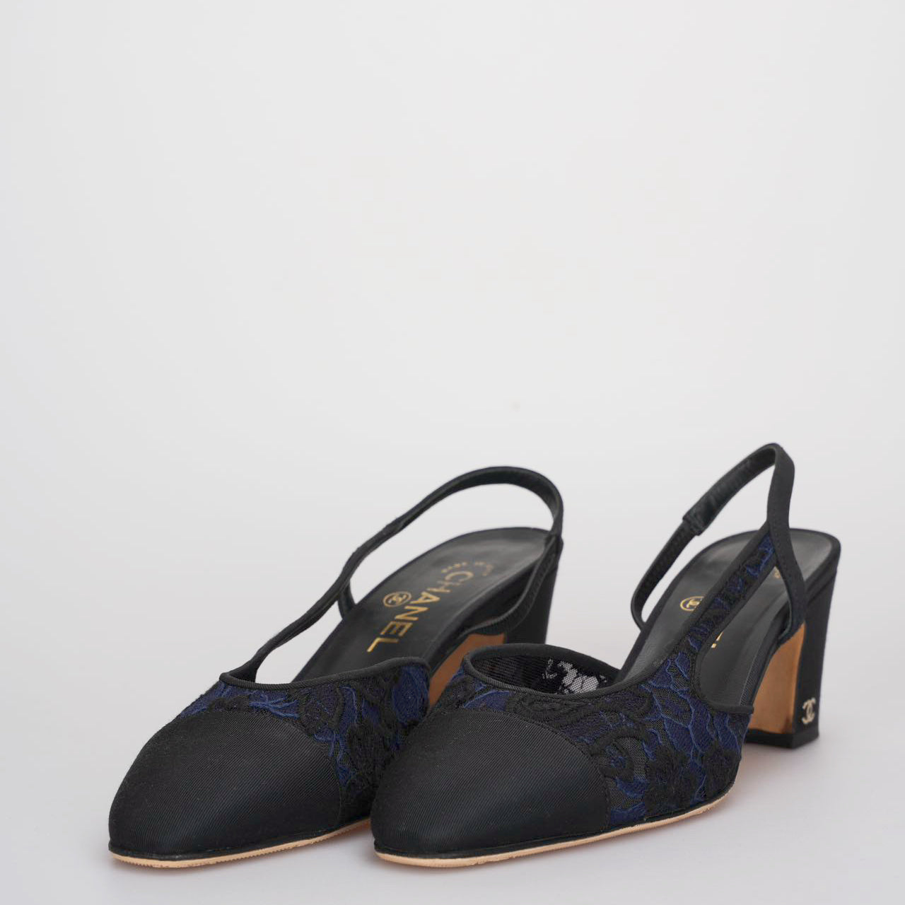 Used Chanel Lace Grosgrain Cap Toe CC Slingback Pumps Navy and