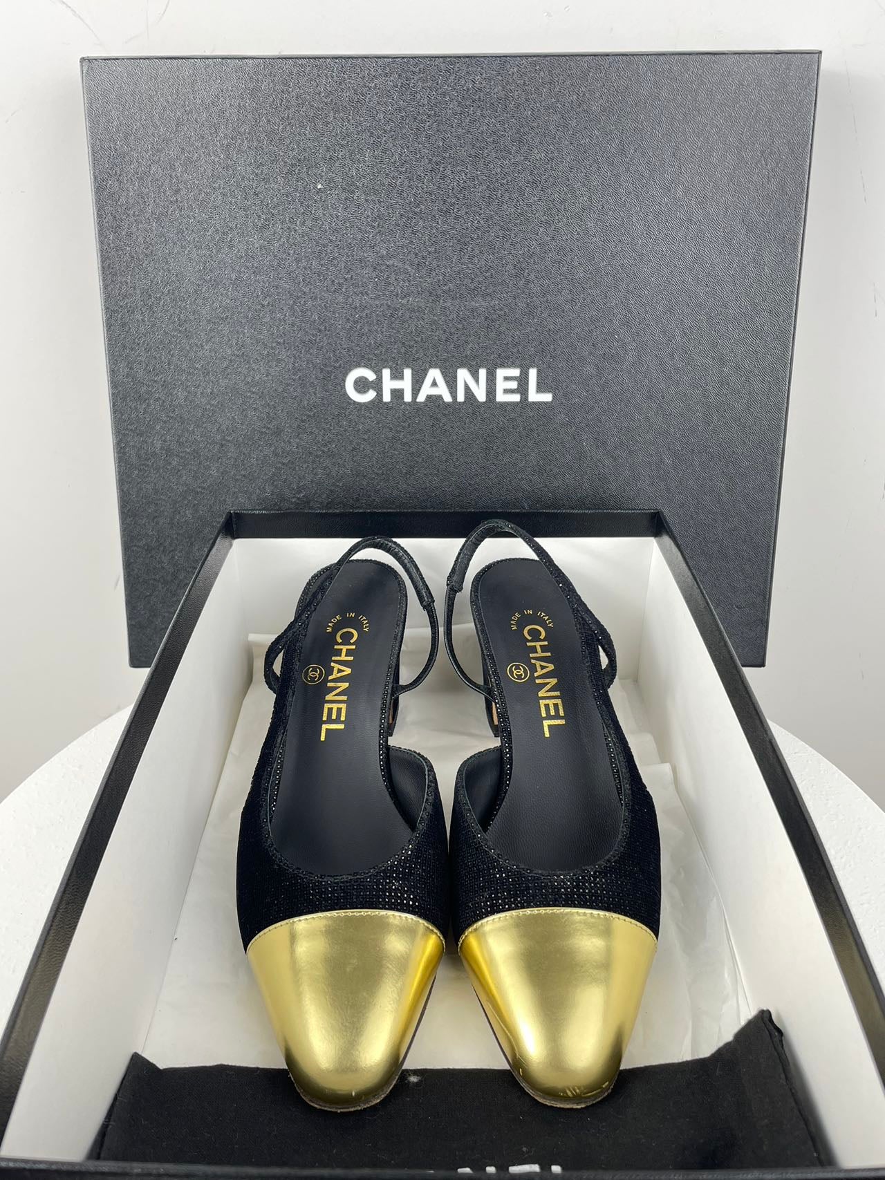 Used Chanel Tweed Black Gold Slingback Pumps with CC Logo 36 MILOURA