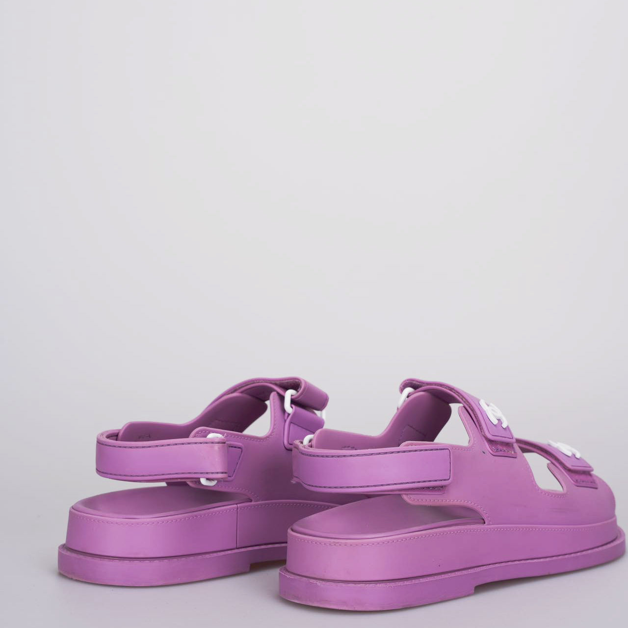 CHANEL パープル サンダル 36 Used Chanel purple cc rubber Dad Sandals 36 MILOURA