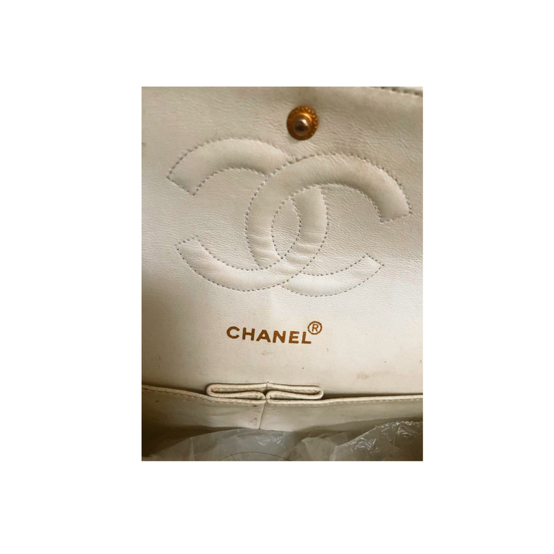 Chanel White Vintage Medium Classic Flap Bag in Lambskin Leather with 24K Gold Hardware Chanel Bag MILOURA