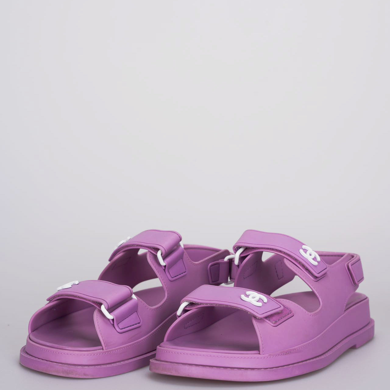 CHANEL パープル サンダル 36 Used Chanel purple cc rubber Dad Sandals 36 MILOURA