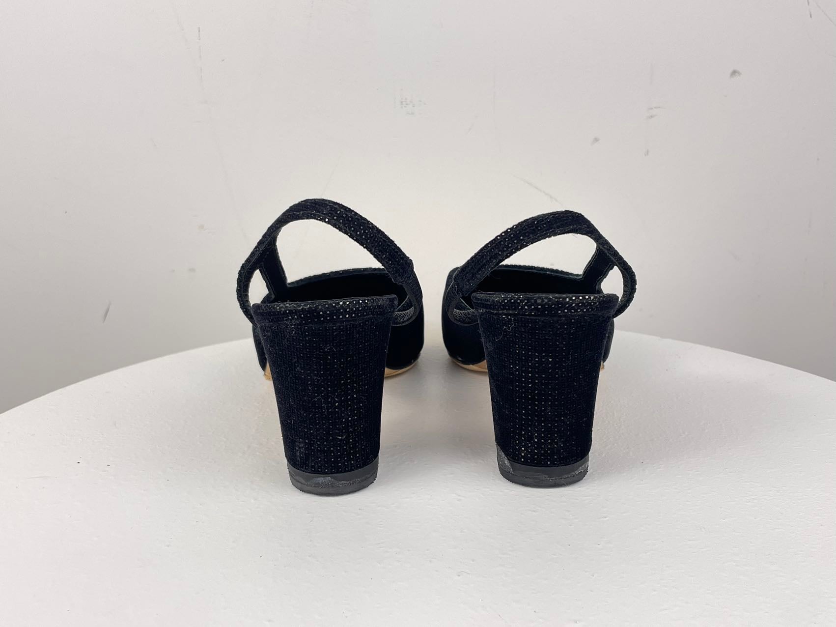 Used Chanel Tweed Black Gold Slingback Pumps with CC Logo 36 MILOURA