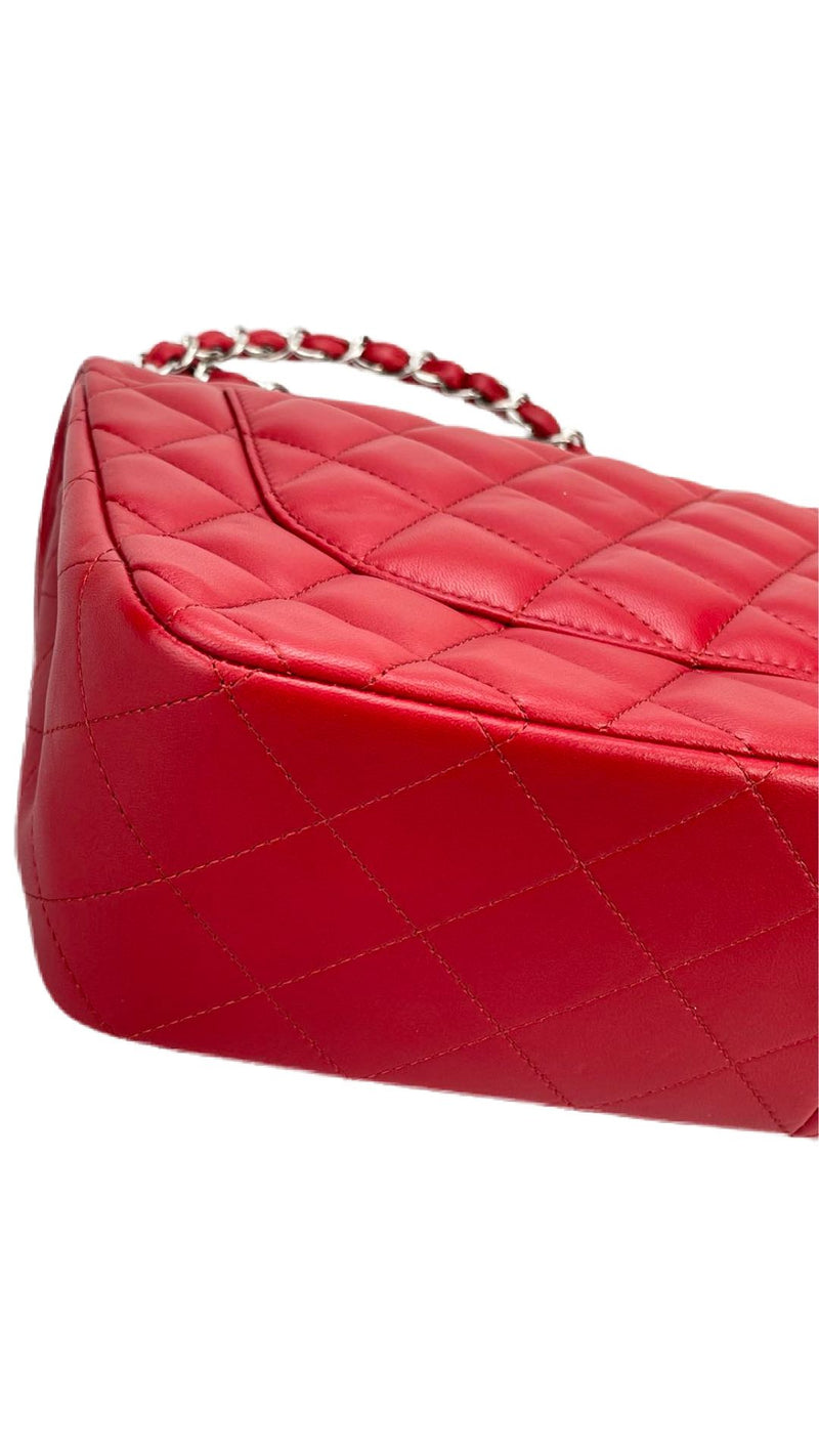 Chanel Jumbo Rouge Classic Flap Bag in Lambskin with silber Hardware Chanel Bag MILOURA