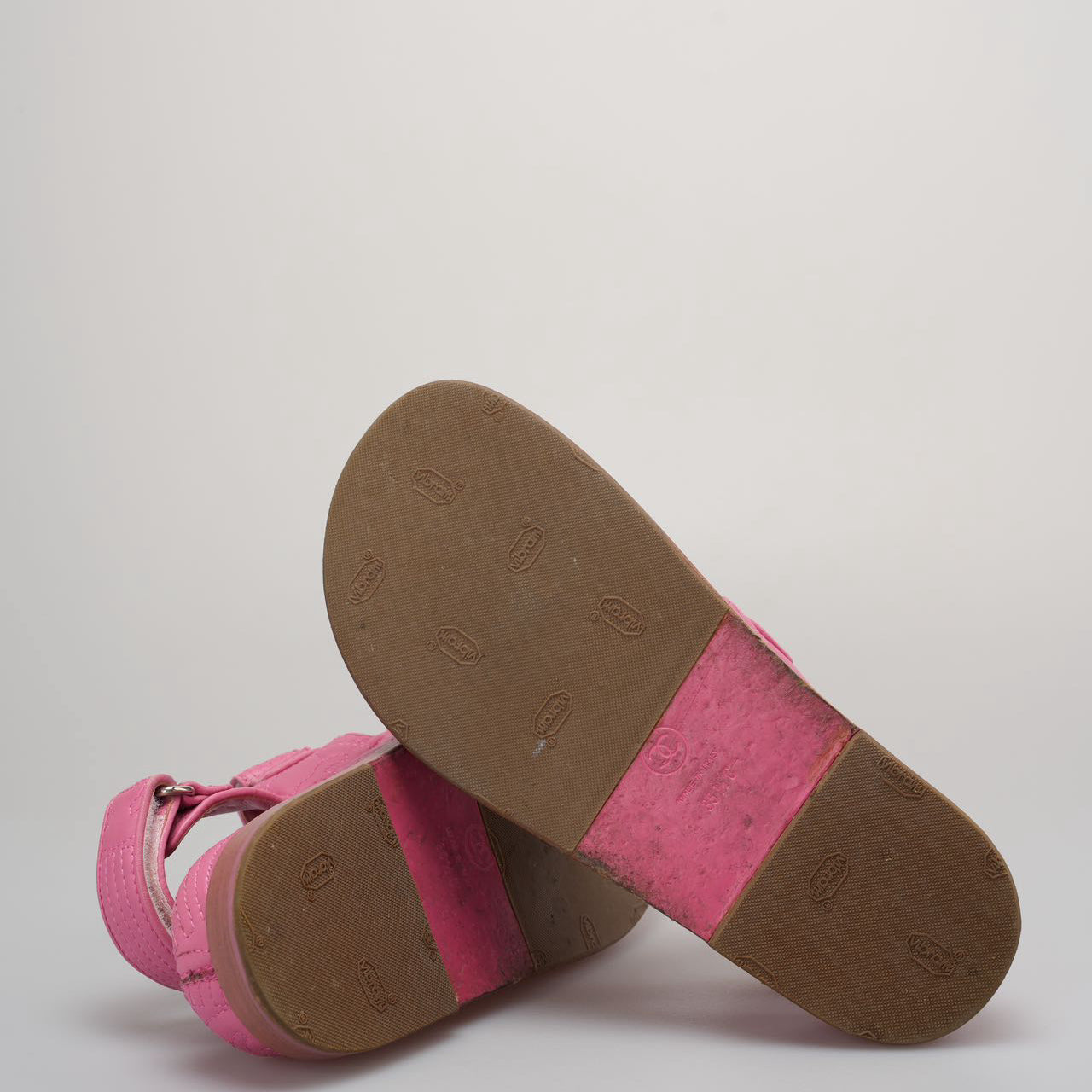 Pre owned authentic Chanel Coco Mark Dad Sandals Size 35.5