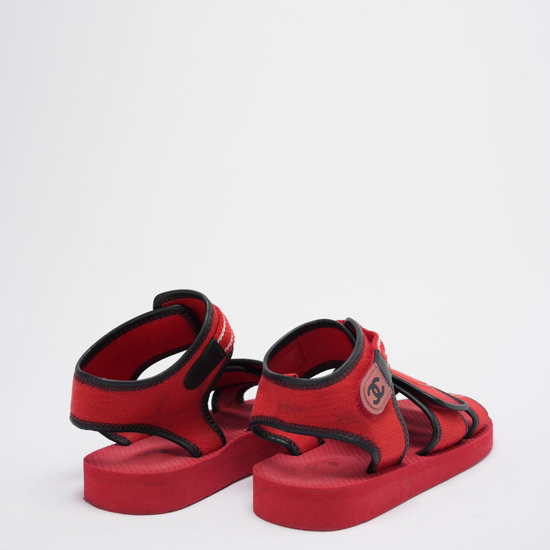 Chanel Red/Black Fabric and Leather Coco Chanel Strap Flat Sandals Size 39 Back
