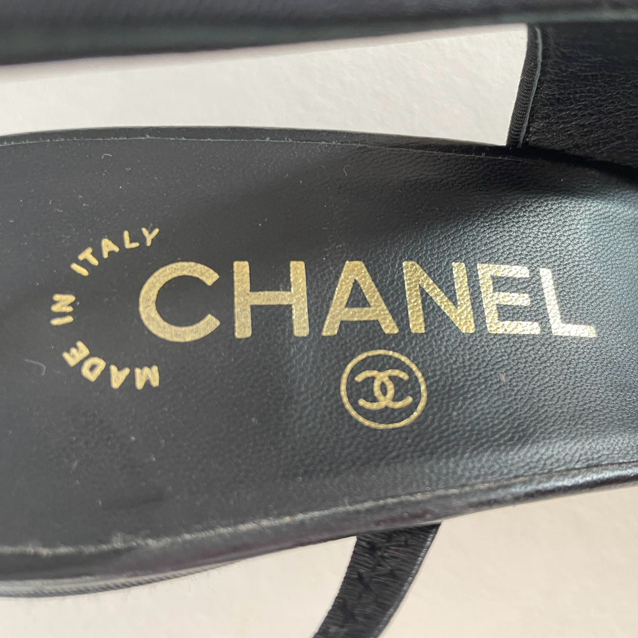 Chanel Black Suede & Leather CC Slingback Pumps 39C | Miloura
