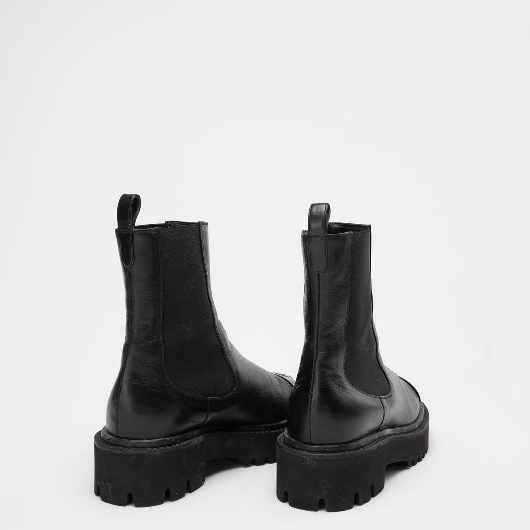Second hand Chanel Black Crumpled Cap Toe Short Boots 38 | Miloura