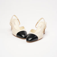 Chanel White /Black Cap Toe CC Slingback Pumps Size 35