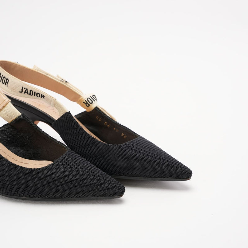 Christian Dior Black/White pumps 35 - Front toe view