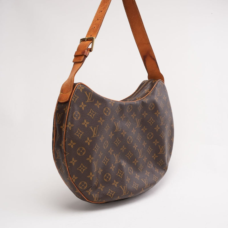LOUIS VUITTON Croissant GM Monogram Canvas - side view miloura